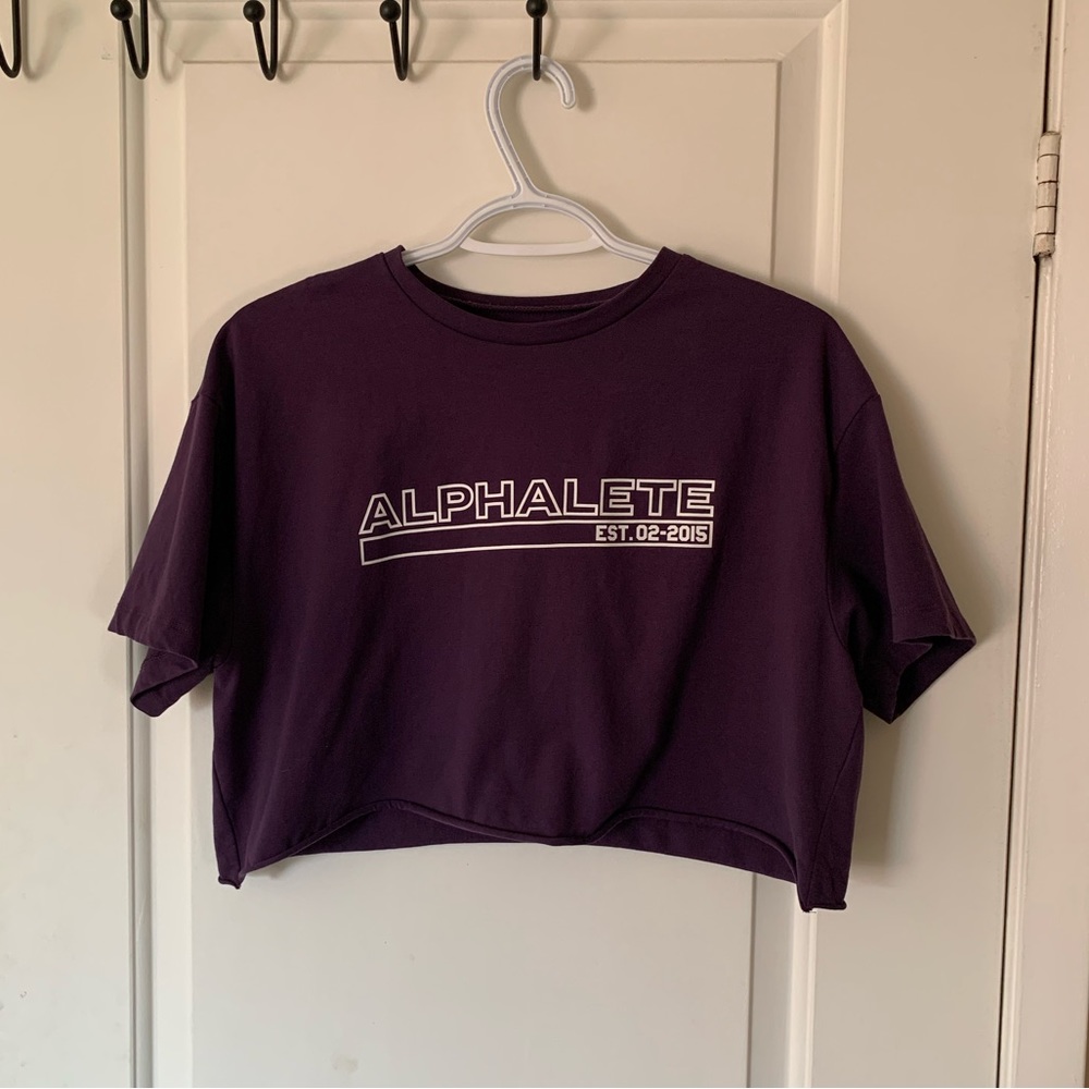 Alphalete Cropped Tee